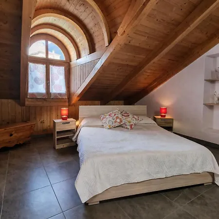 La Mansarda Di Petite - Loft Nel Cuore Di Apartment Cuneo