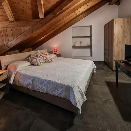 Apartment La Mansarda Di Petite - Loft Nel Cuore Di *